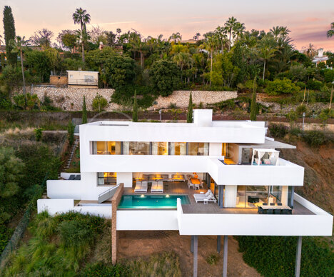 Herrojo 88 - An Exquisite Modern Villa in La Quinta