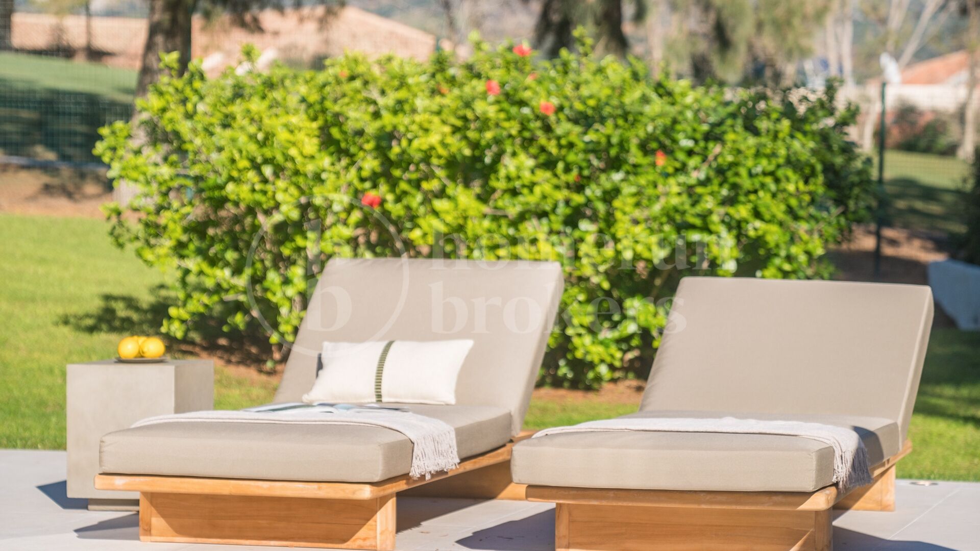 Casa Nami - Radhus vid Första Linjens Golfbana i Nueva Andalucía