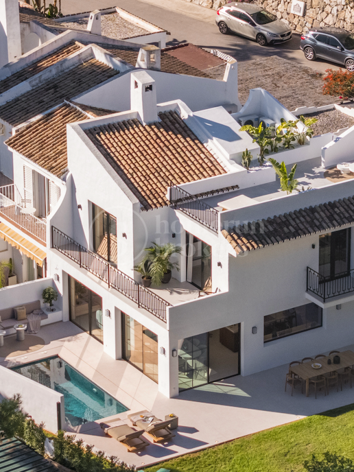 Casa Nami - Frontline Golf Semi Detached Villa in Nueva Andalucia