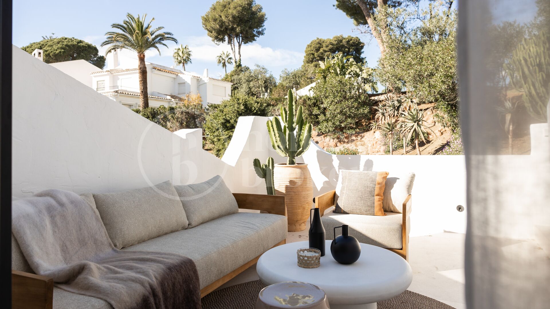 Casa Nami - Radhus vid Första Linjens Golfbana i Nueva Andalucía