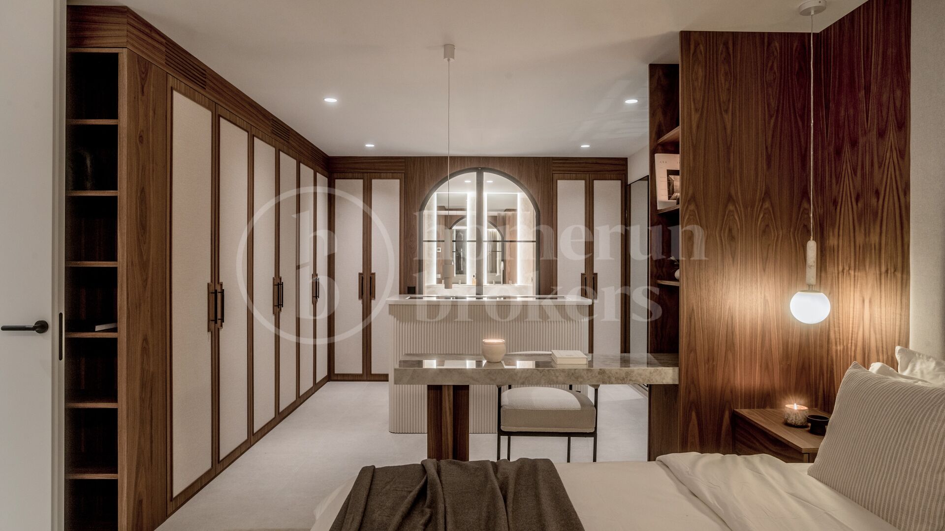 Casa Nami - Radhus vid Första Linjens Golfbana i Nueva Andalucía