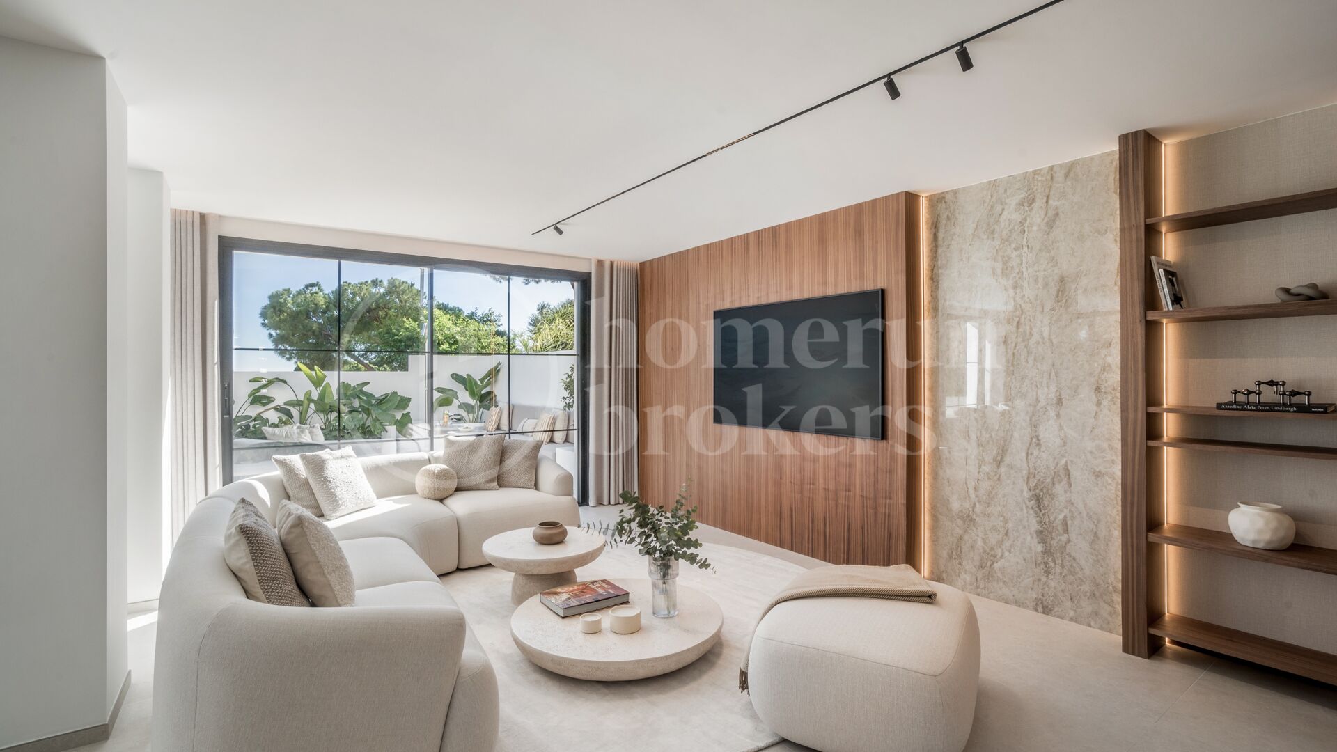 Casa Nami - Radhus vid Första Linjens Golfbana i Nueva Andalucía