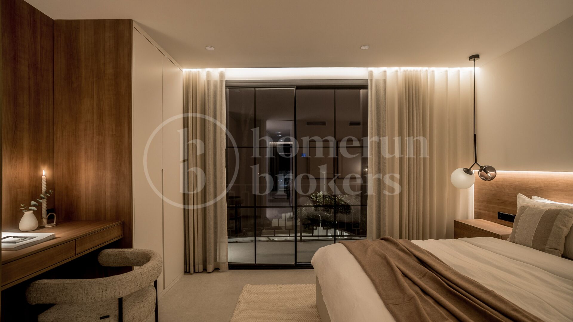 Casa Nami - Radhus vid Första Linjens Golfbana i Nueva Andalucía