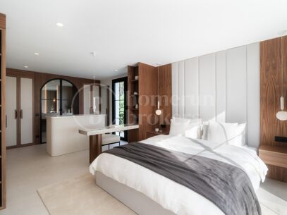 Casa Nami - Radhus vid Första Linjens Golfbana i Nueva Andalucía