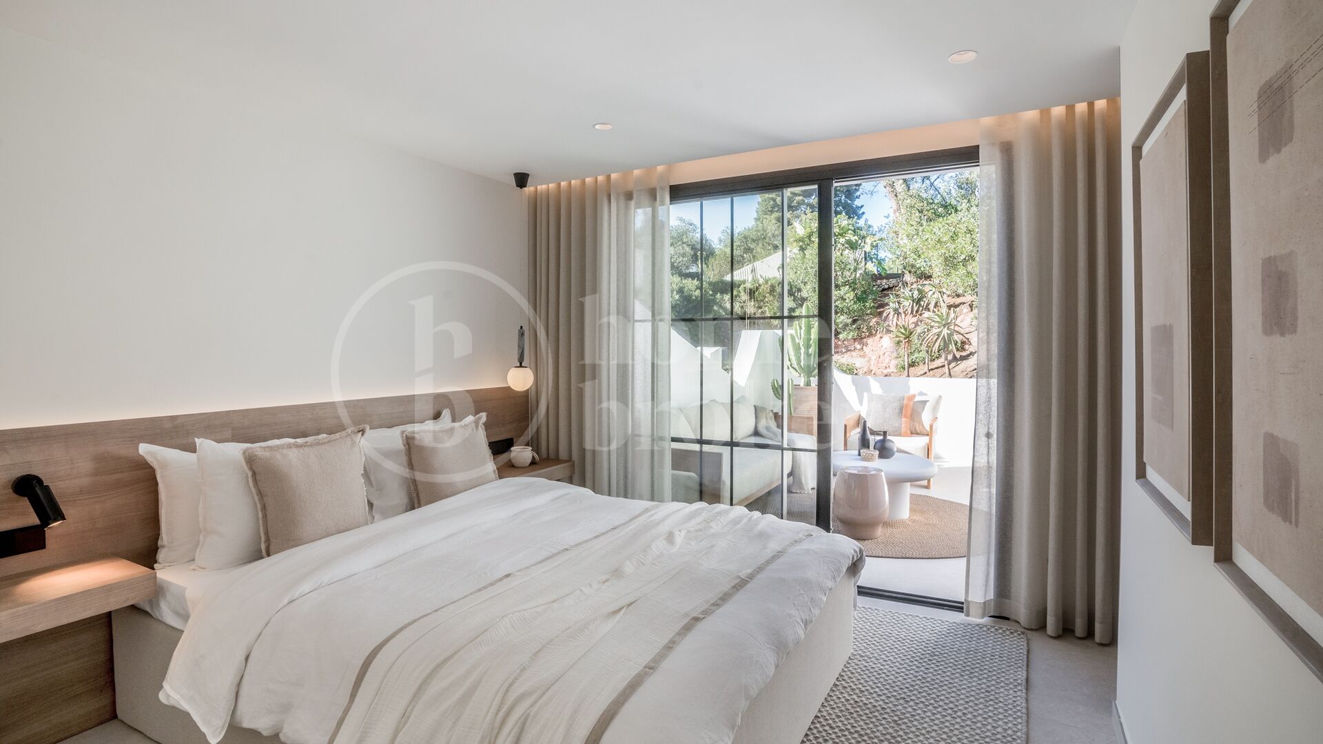 Casa Nami - Radhus vid Första Linjens Golfbana i Nueva Andalucía