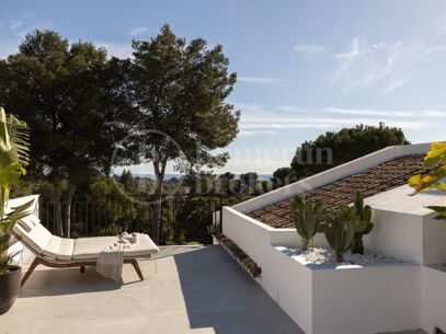 Casa Nami - Radhus vid Första Linjens Golfbana i Nueva Andalucía