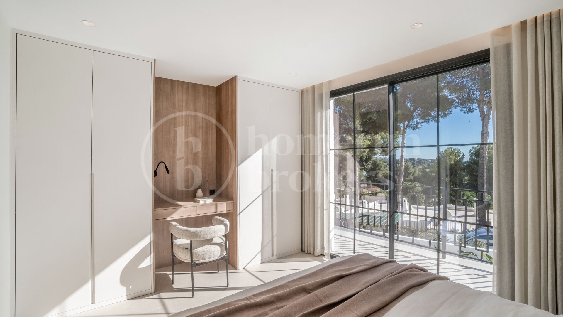 Casa Nami - Radhus vid Första Linjens Golfbana i Nueva Andalucía