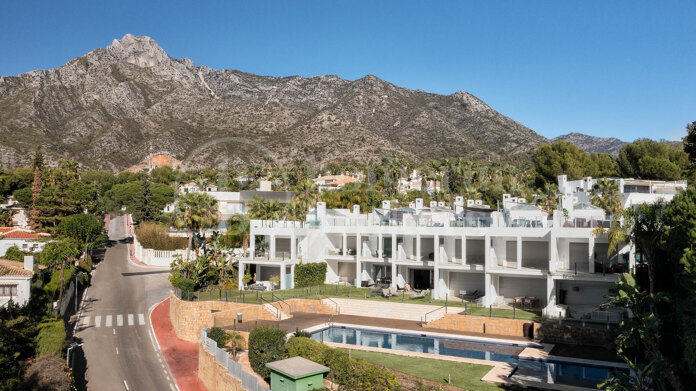 Townhouse Vistas Marinas - in Marbella Golden Mile