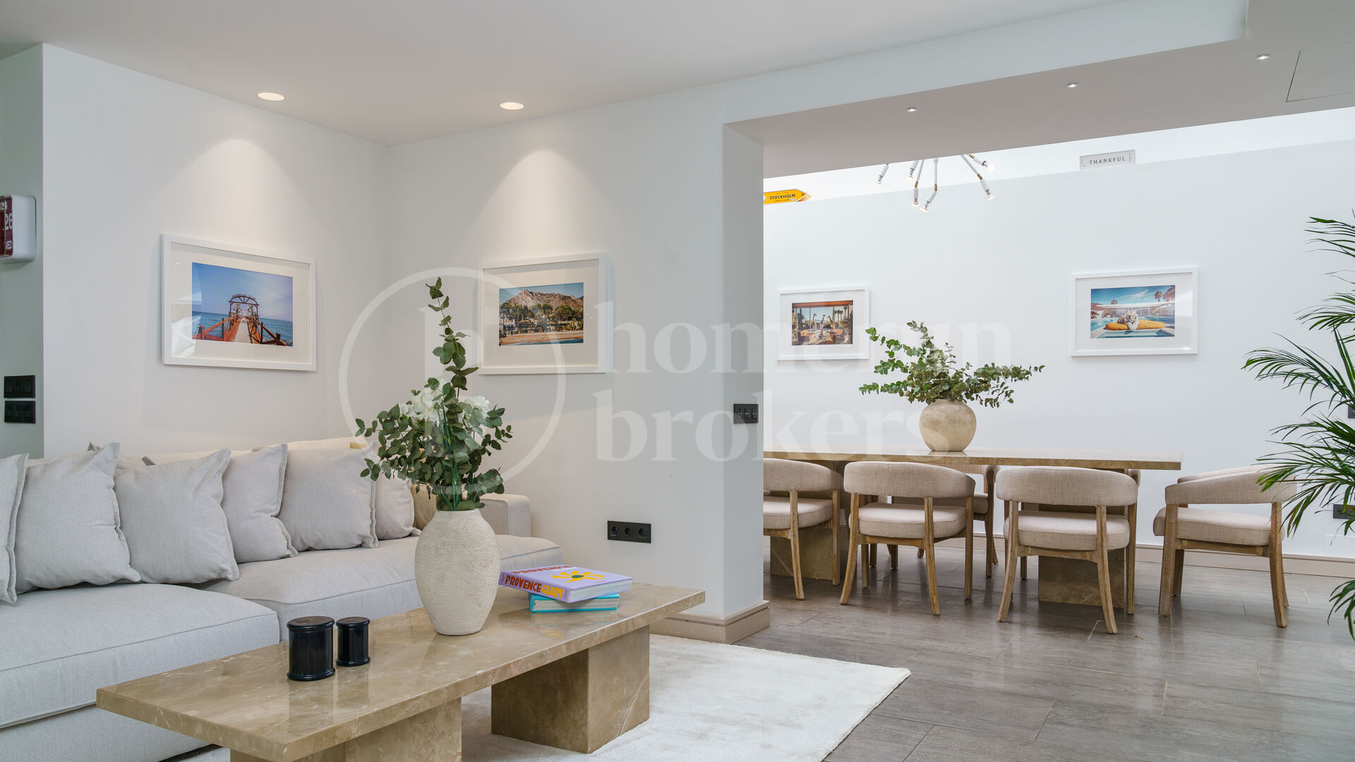 Casa Gina - Contemporary Villa in Nueva Andalucia
