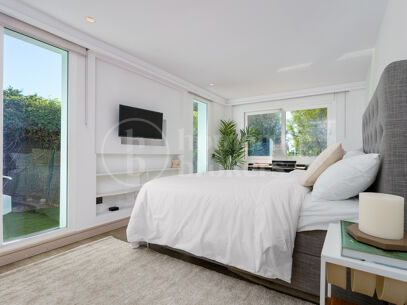 Casa Gina - Contemporary Villa in Nueva Andalucia