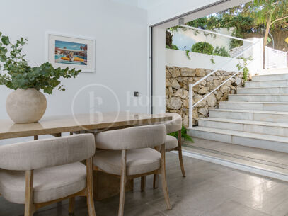 Casa Gina - Contemporary Villa in Nueva Andalucia