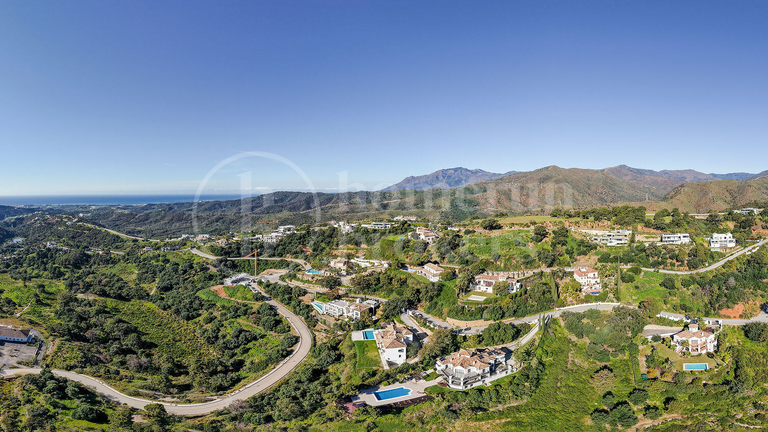 Plot in Monte Mayor with project and Sea Views