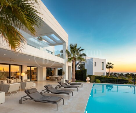 Los Olivos 5 - Contemporary Villa in Nueva Andalucia Marbella