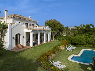 Villa Andaluza - Mediterranean Villa in Los Flamingos, Benahavis