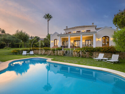 Villa Andaluza - Mediterranean Villa in Los Flamingos, Benahavis