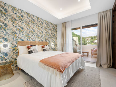 Apartment Breeze - Frontline Golf in Las Brisas Country Club, Nueva Andalucia