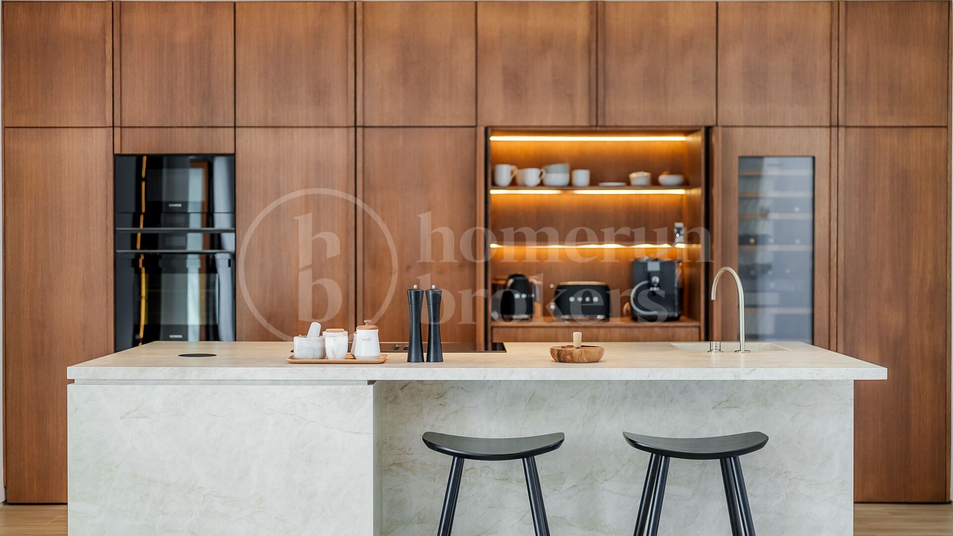 Apartment Alcores - Fullt Renoverad Fyrarumslägenhet i Nueva Andalucía