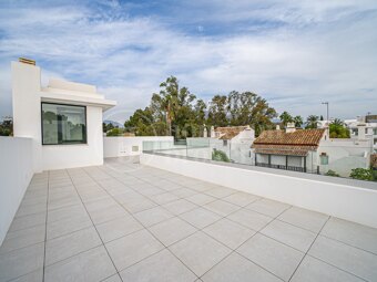 Villa Rio Verde - Modern villa på Marbellas Golden Mile