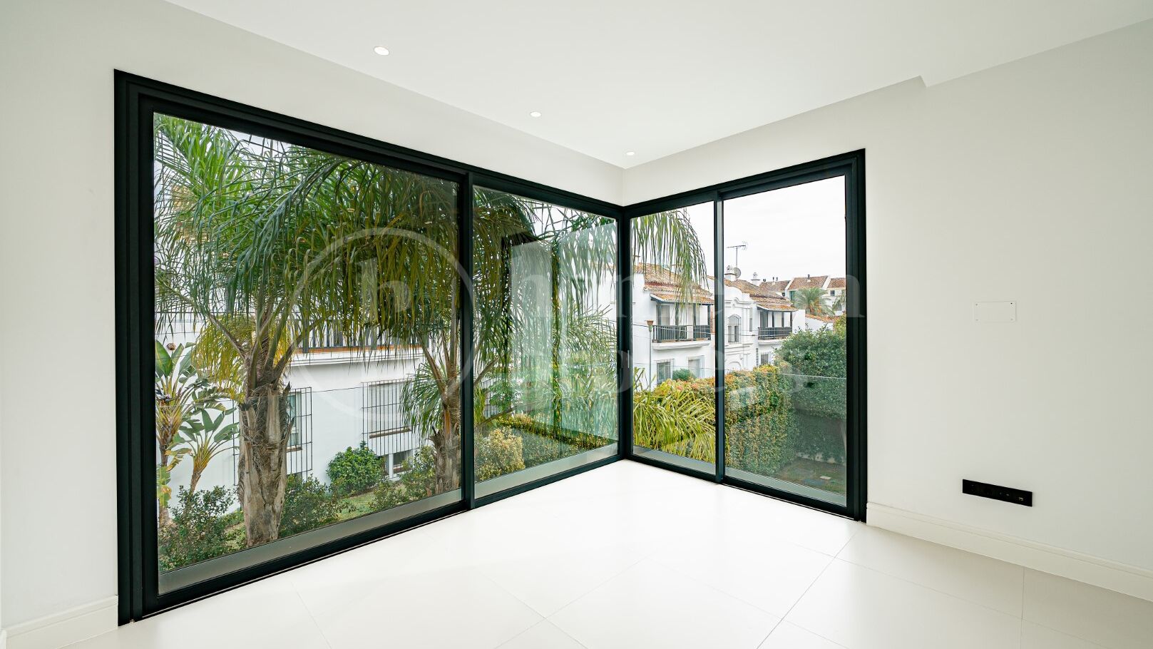 Villa Rio Verde- Modern villa in Marbella Golden Mile