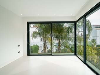 Villa Rio Verde - Modern villa på Marbellas Golden Mile