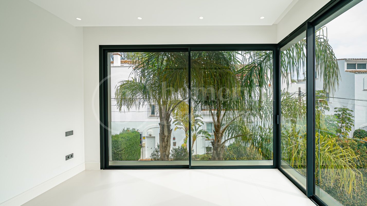Villa Rio Verde - Modern villa på Marbellas Golden Mile