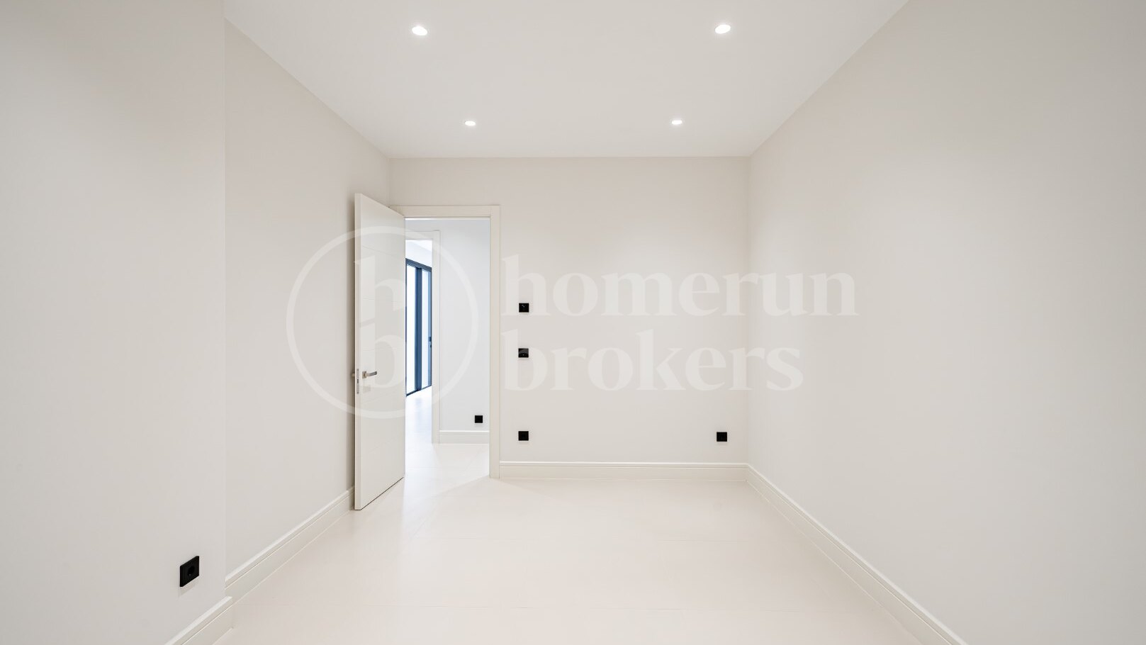 Villa Rio Verde - Modern villa på Marbellas Golden Mile