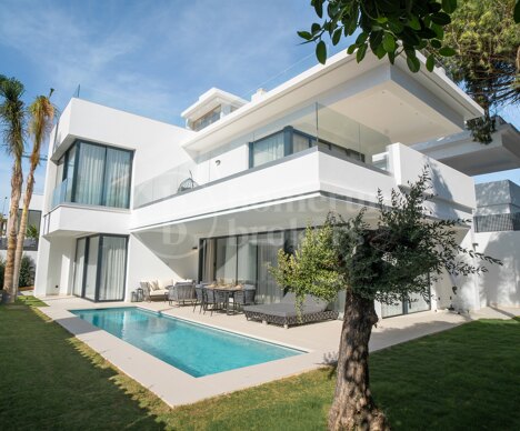 Villa Almena - Modern villa in Marbella Golden Mile