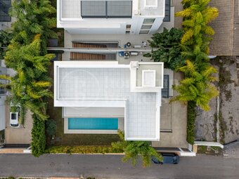 Villa Rio Verde - Modern villa på Marbellas Golden Mile