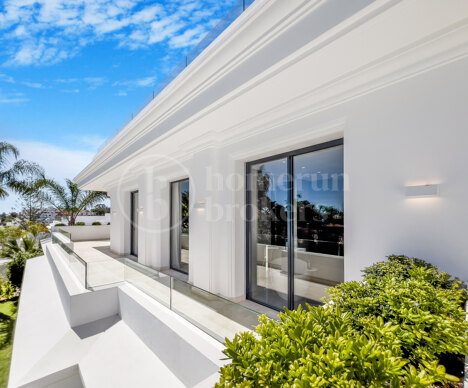 Villa Aurelie - Elegant Luxury Villa in Marbella Golden Mile