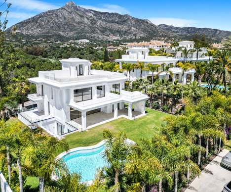 Villa Aurelie - Elegant Luxury Villa in Marbella Golden Mile