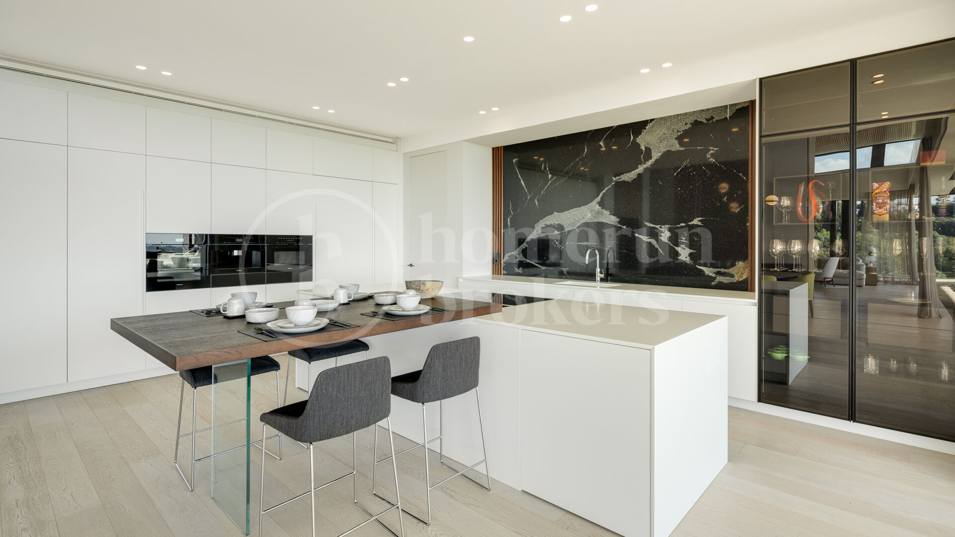 The Hills 1 - in Gated Community La Quinta, Benahavis