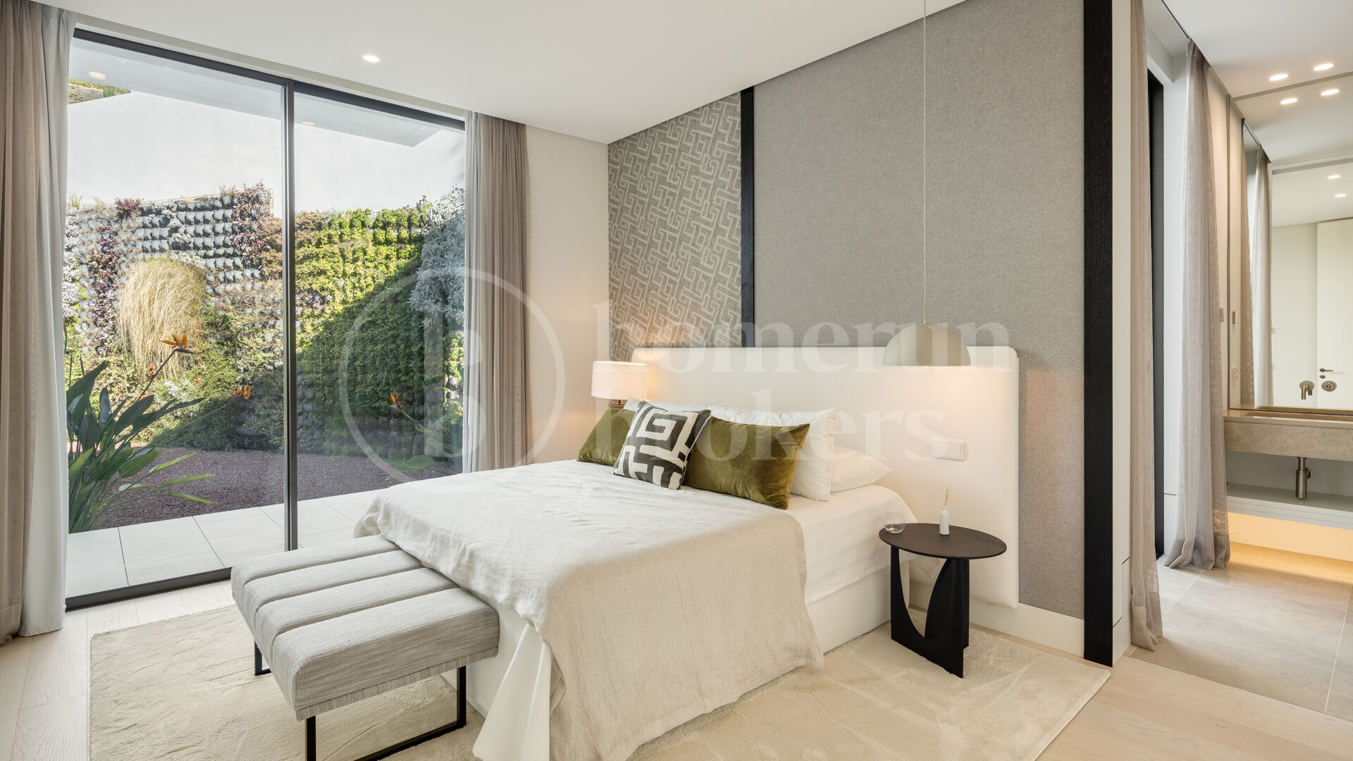 The Hills 1 - in Gated Community La Quinta, Benahavis