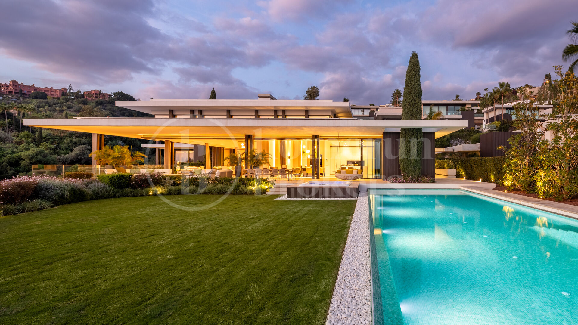 The Hills 1 - in Gated Community La Quinta, Benahavis