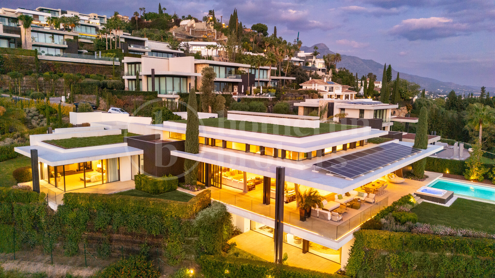 The Hills 1 - in Gated Community La Quinta, Benahavis