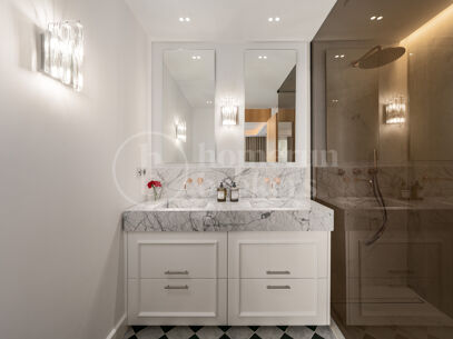 Casa Coral - Frontline Beach Apartment in Marbella Golden Mile