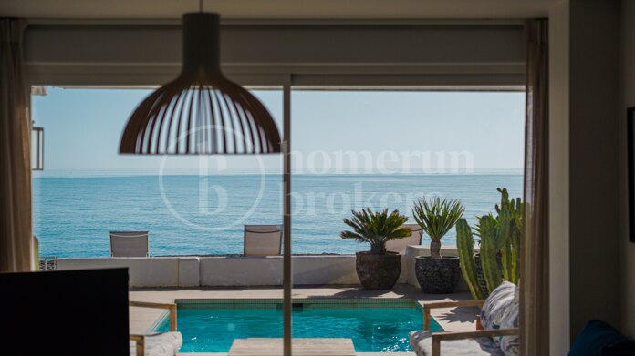 Apartment Azure - Frontline Beach in Gated Community, Guadalmina Marbella