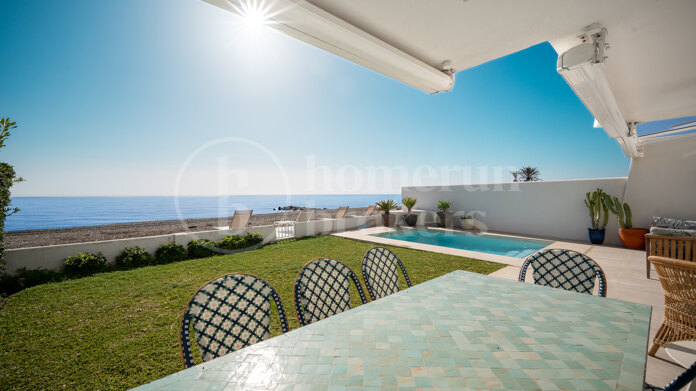 Apartment Azure - Frontline Beach in Gated Community, Guadalmina Marbella