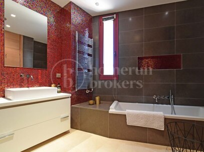 Casa Blanca - Panoramic La Concha and Mediterranean Sea View