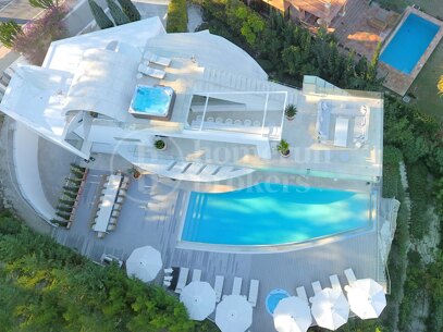 Casa Blanca - Panoramic La Concha and Mediterranean Sea View