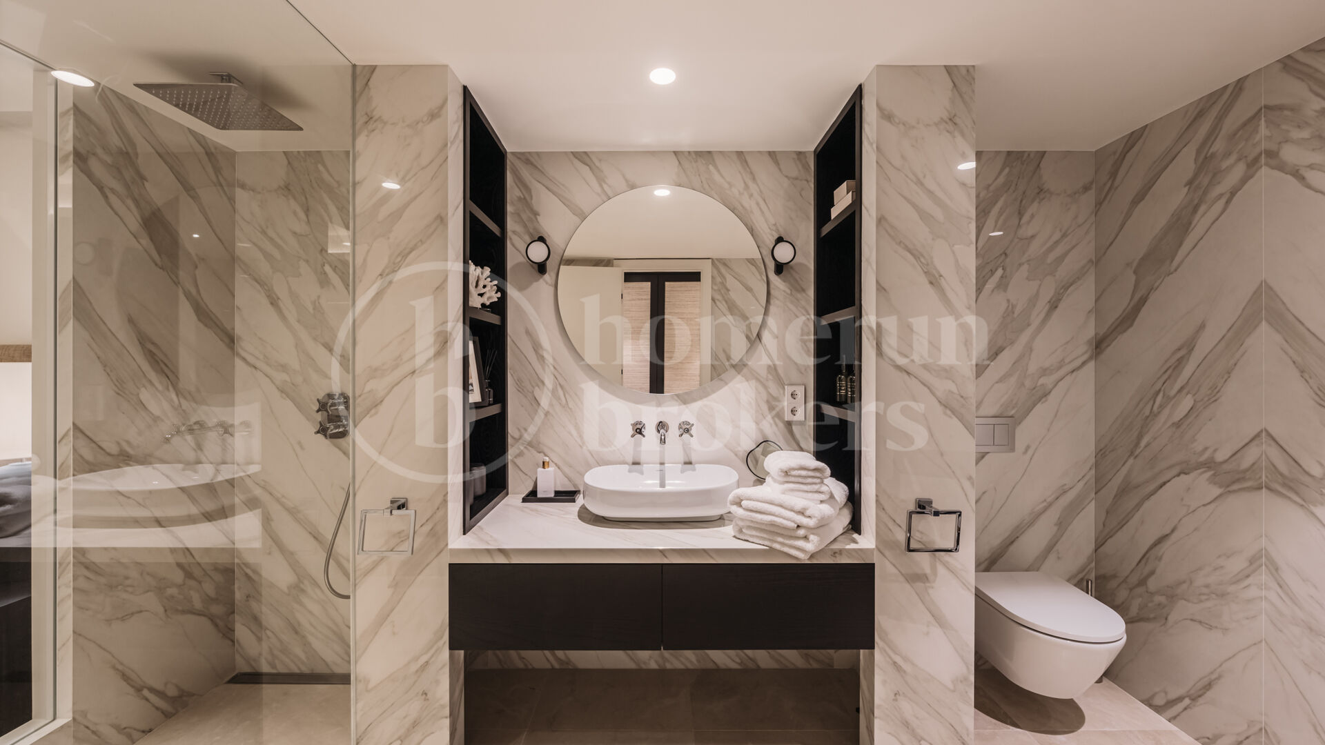 Apartment Aura 7 - Luxury Living in Puente Romano