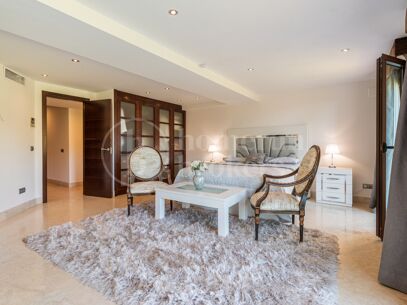 Casa Las Brisas - Renovated Villa in Las Brisas, Nueva Andalucia