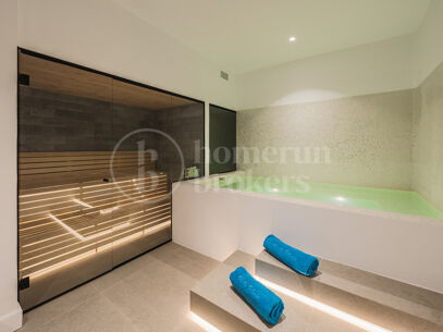 Villa Olivia - Impressive Family Home in Los Flamingos
