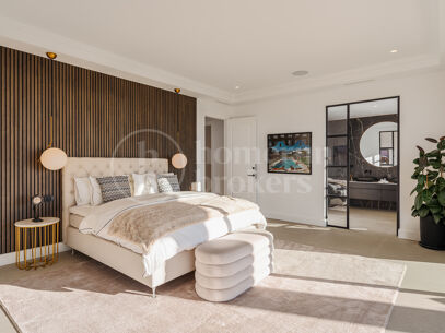 Villa Olivia - Impressive Family Home in Los Flamingos