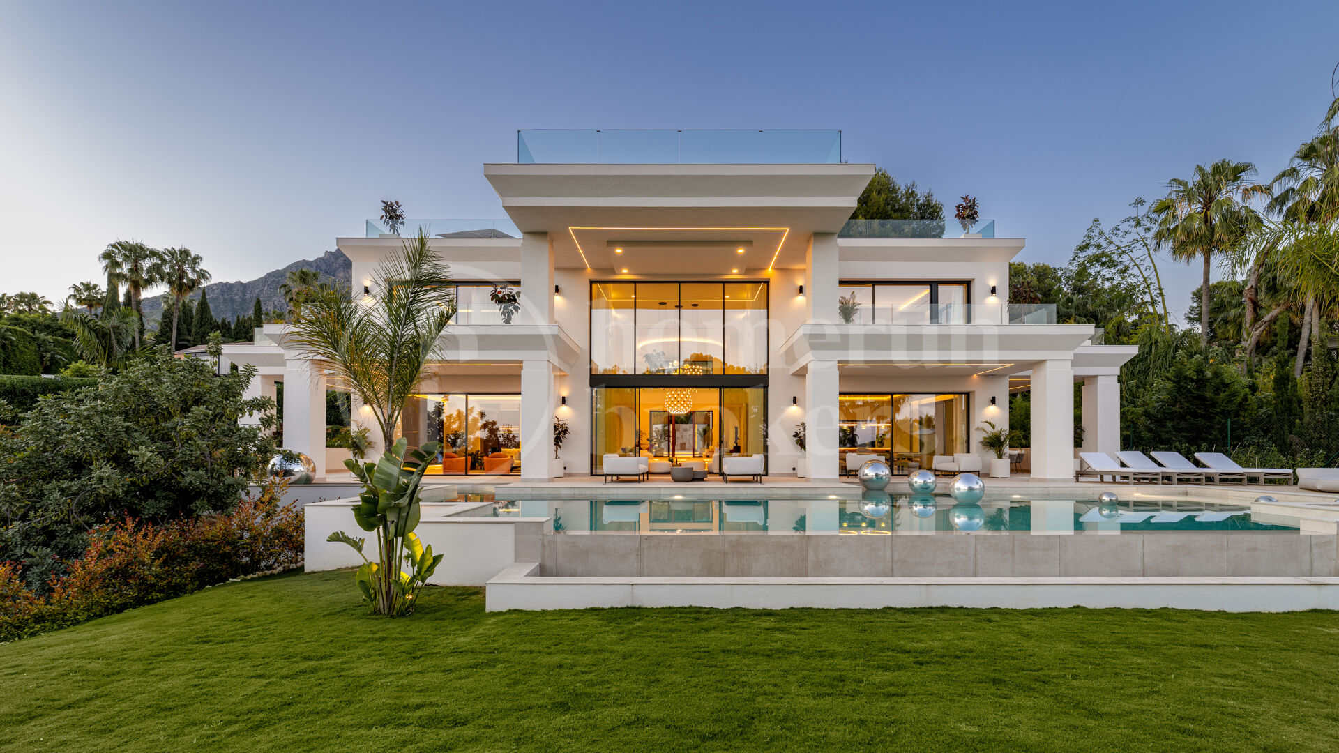 Villa Albinoni - Helt Ny Villa i Sierra Blanca, Marbella