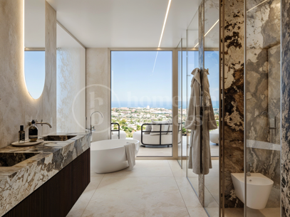 Penthouse Sky - Panoramic Sea Views Penthouse in Benahavis