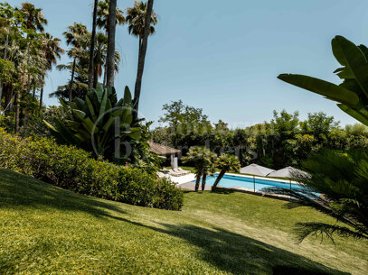 Villa Limeña - Modern Villa with Stunning Sea Views on Marbella’s Golden Mile