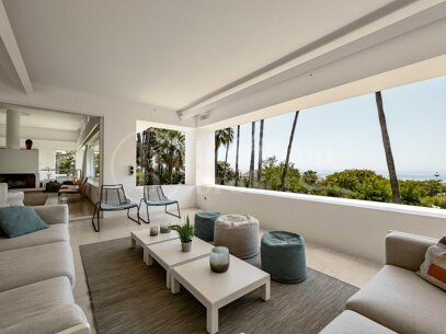 Villa Limeña - Modern Villa with Stunning Sea Views on Marbella’s Golden Mile
