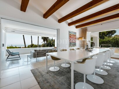 Villa Limeña - Modern Villa with Stunning Sea Views on Marbella’s Golden Mile