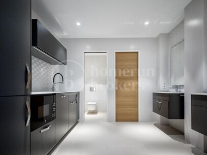 La Casa Blanca - Modern Mansion and Guest house in the New Golden Mile