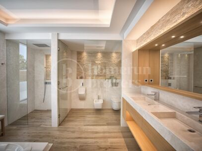 La Casa Blanca - Modern Mansion and Guest house in the New Golden Mile